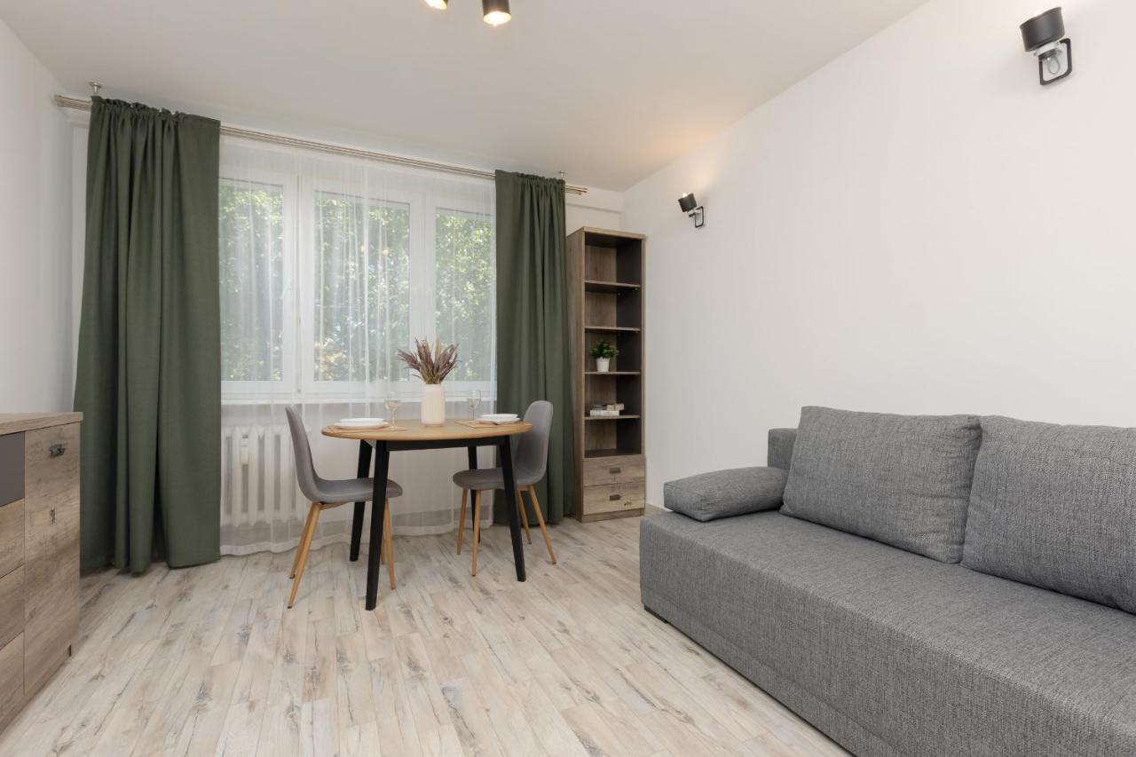 Studio Warsaw Wlochy 1 Sierpnia By Noclegi Renters Buitenkant foto