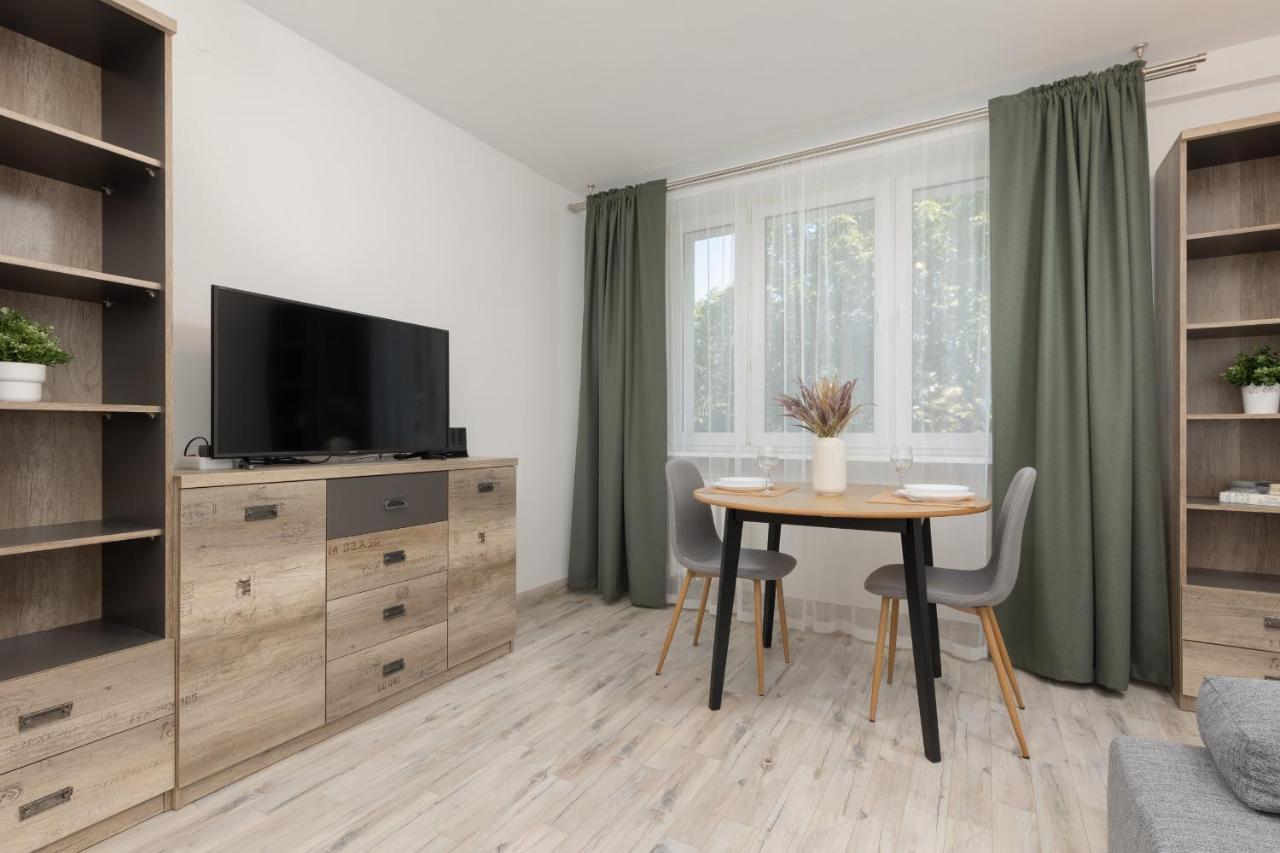 Studio Warsaw Wlochy 1 Sierpnia By Noclegi Renters Buitenkant foto